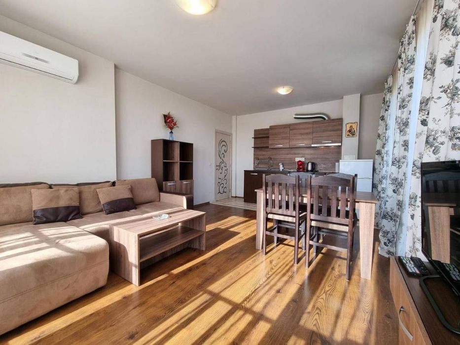 Двустаен, под наем, кв. Сарафово