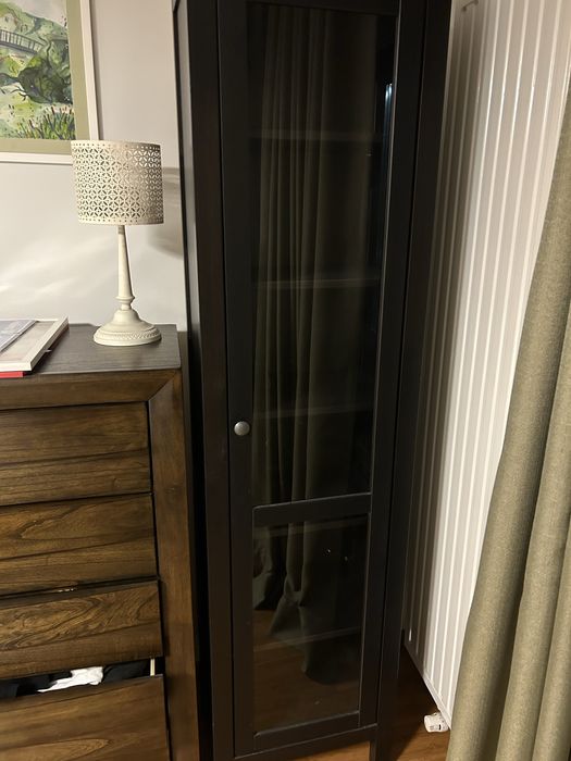 Vitrina cu usa din sticla Ikea seria Hemnes