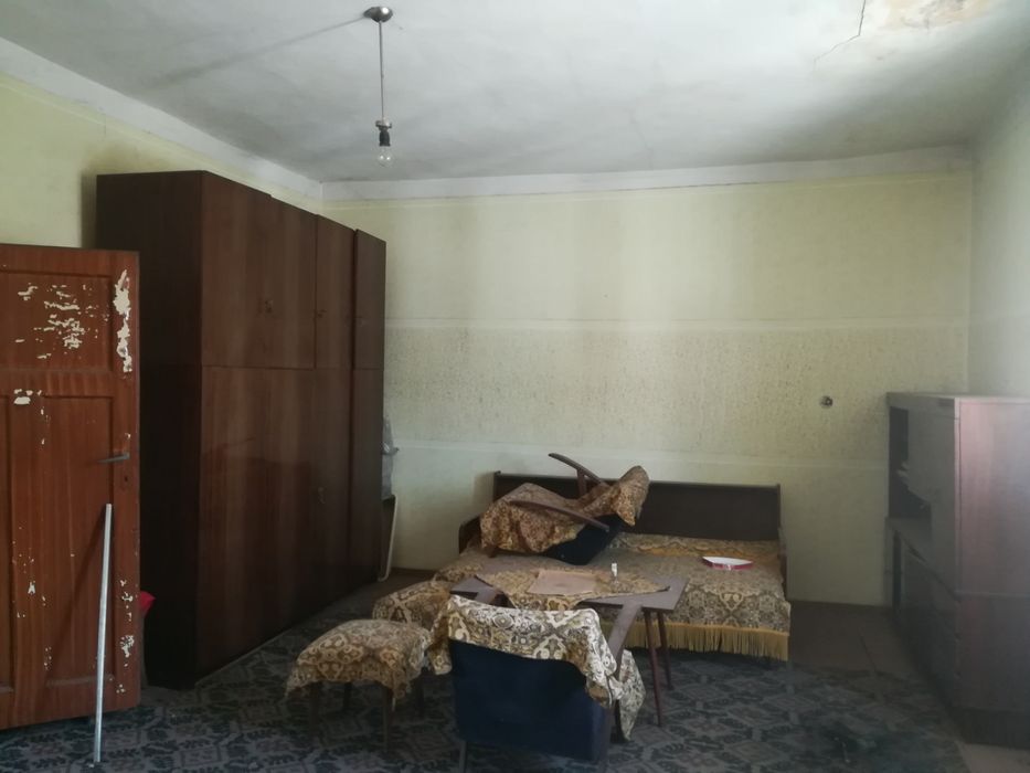 Продава се Къща в с. Микрево, Област Благоевград - 304 кв.м за 109 €/кв.м - Снимка #2