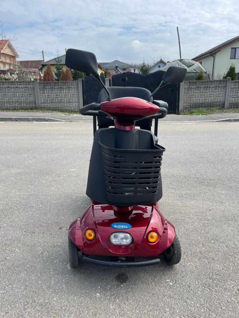 Scuter electric batrani/ cărucior electric persoane vârstnice