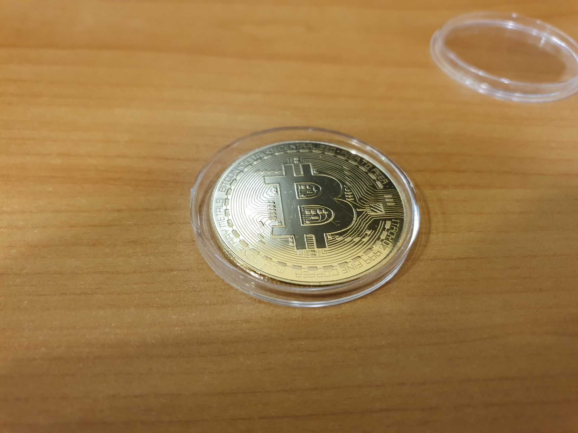 Физическа монета Биткойн (Bitcoin)