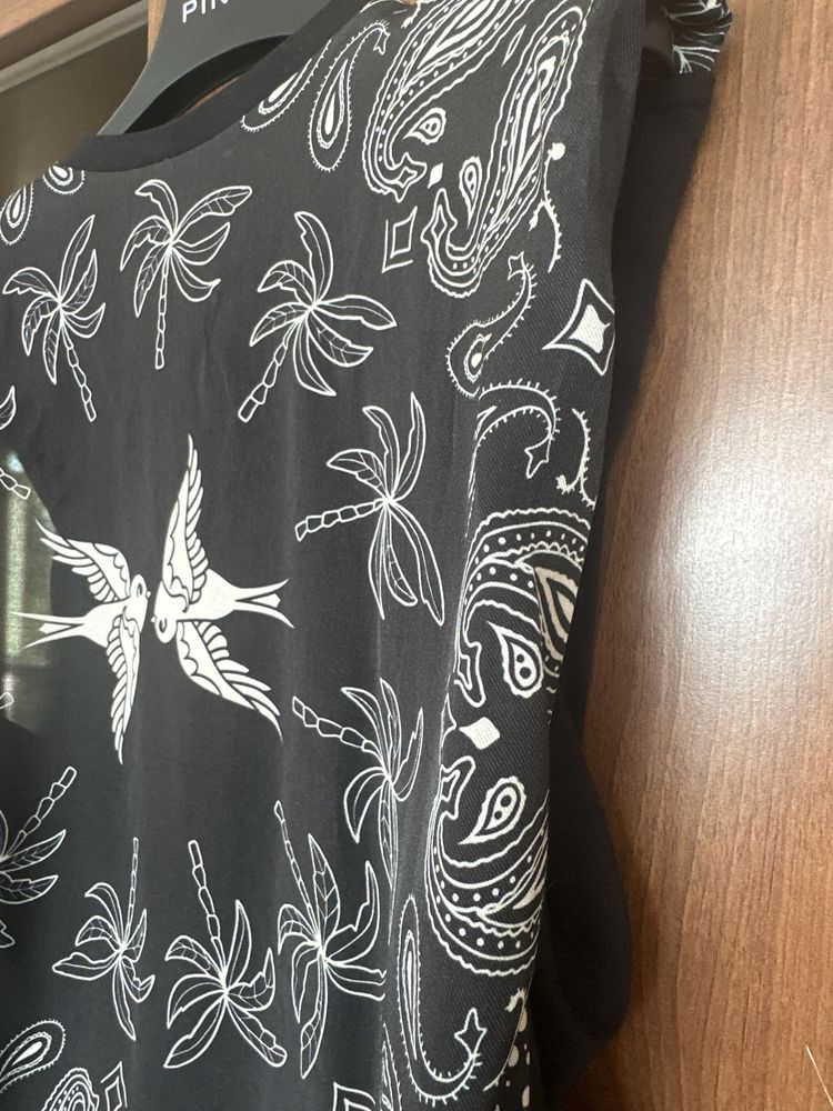 Pinko, Emporio Armani - супер тениски