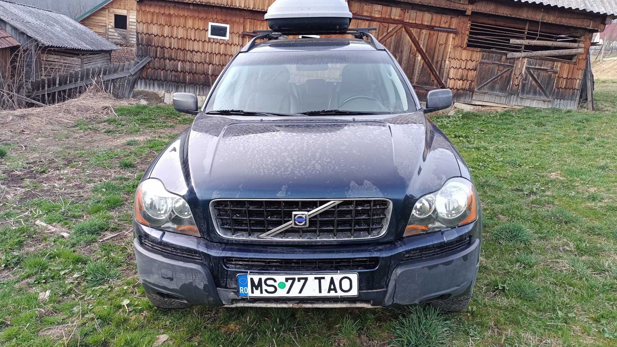 Vând Volvo XC 90 2.4 Diesel, 4x4, 7 locuri (din 2005)