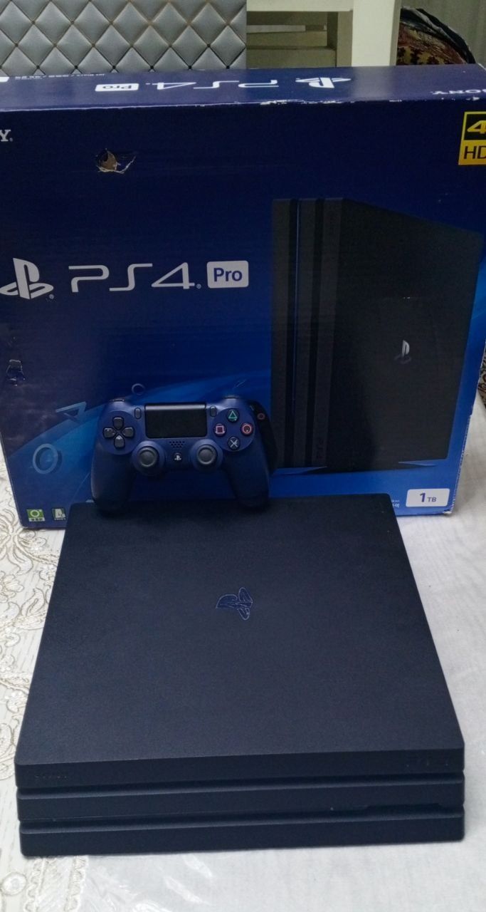 Playstation 4 pro 1Tb 3 riviziya