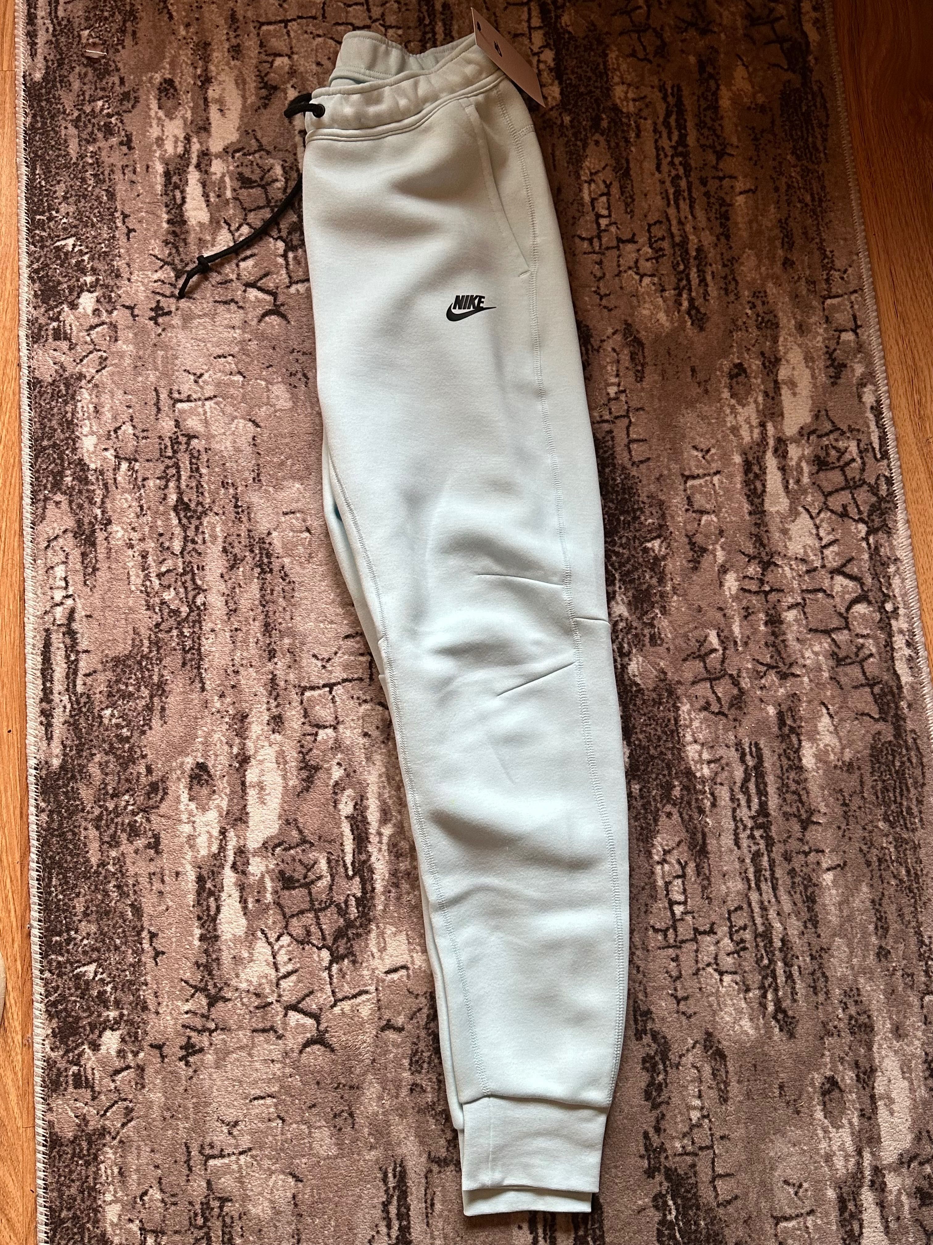 Nike tech fleece долнище-синьо
