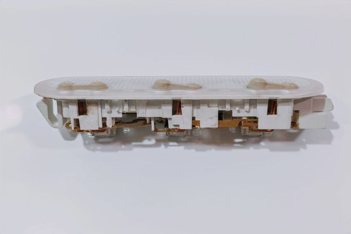 Plafoniera   spate 8200073234 Renault Megane a 2-a generatie