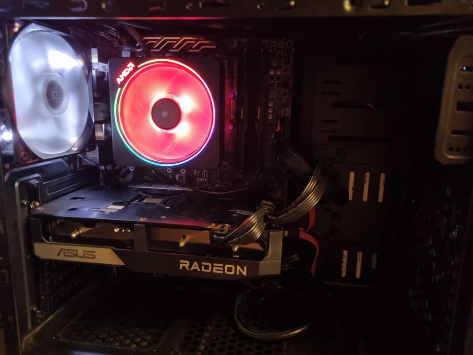 Sistem AMD 3700x si AMD Radeon 6600
