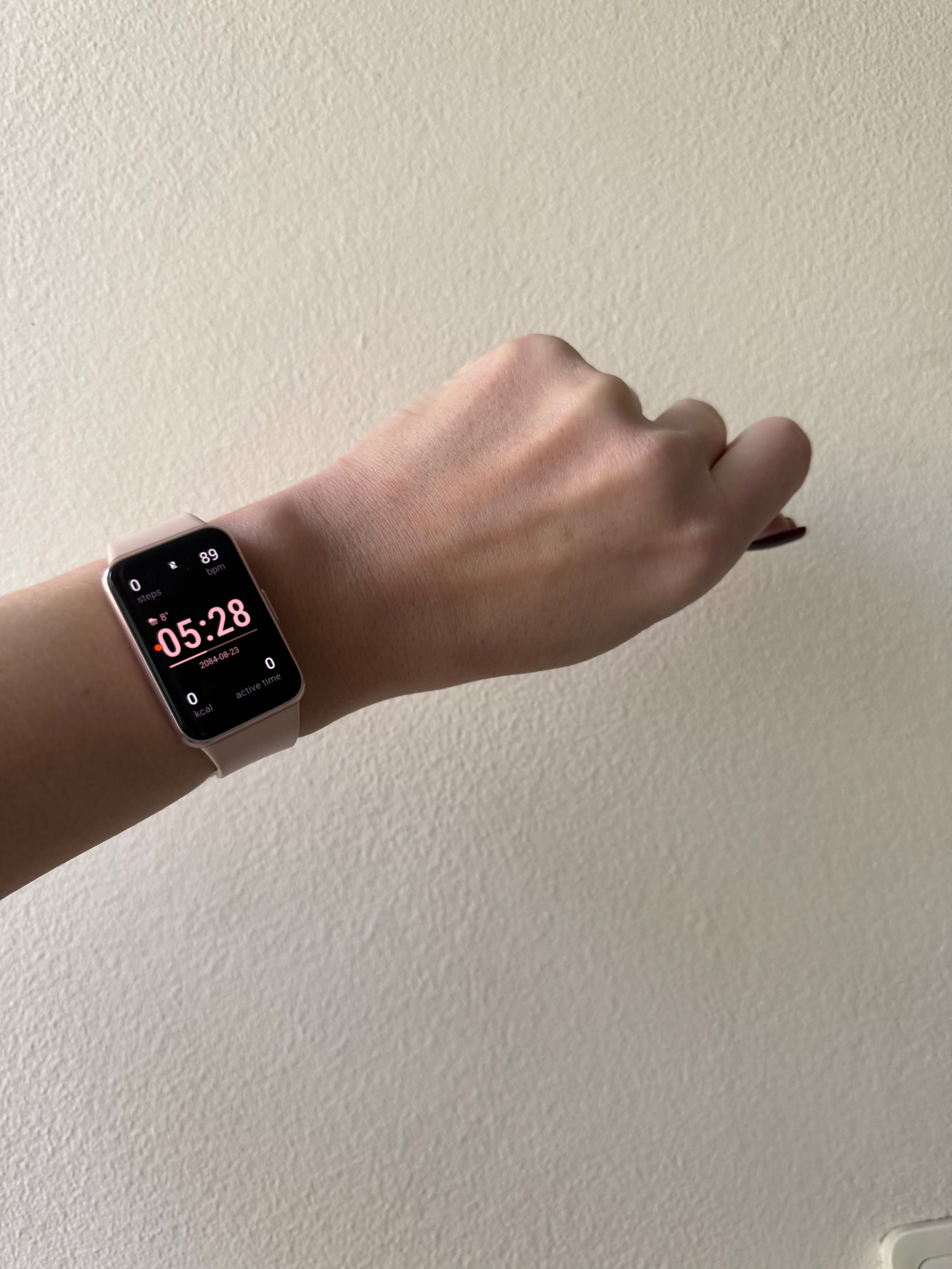 Часовник Samsung Galaxy Fit3