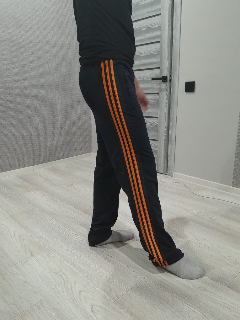 Продам трико оригинал Adidas!