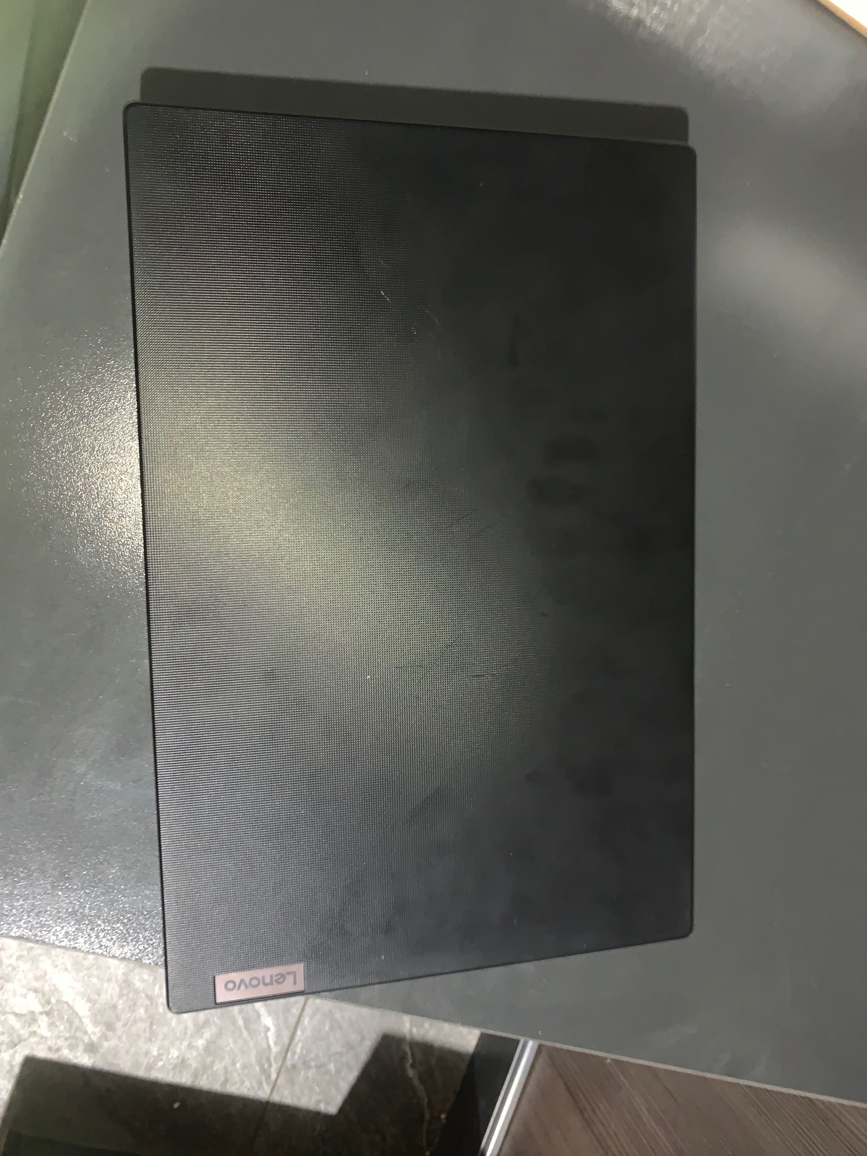 Lenovo noutbok kar.dok bor