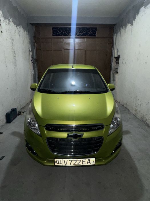 Срочно продам Spark 2 позиция 2010 года