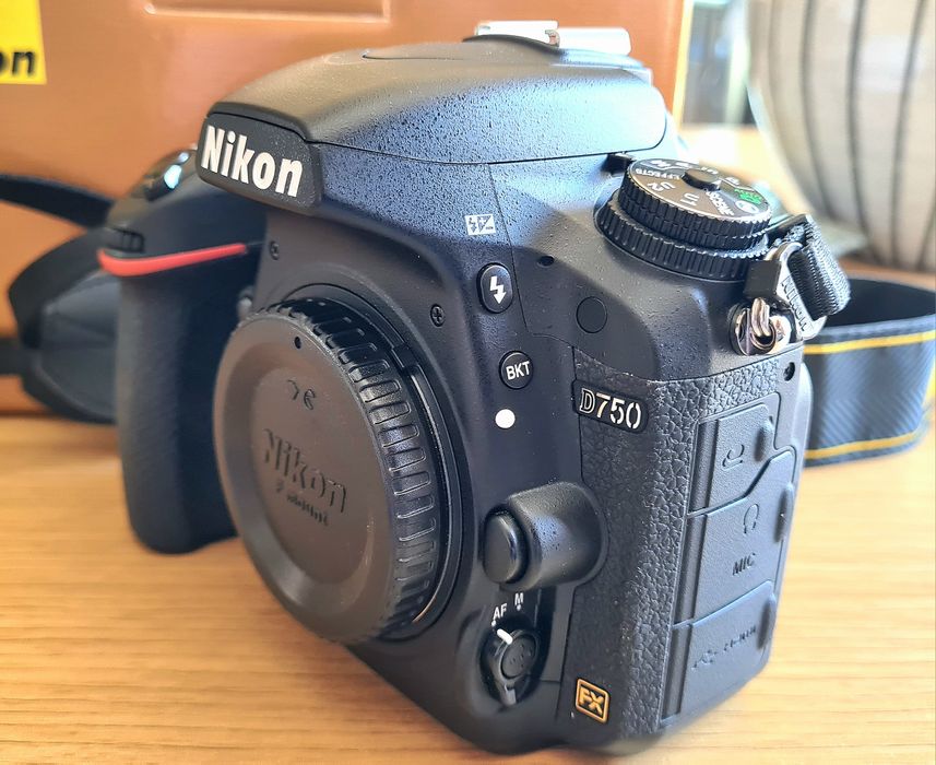Nikon D750 като нов *Промо*