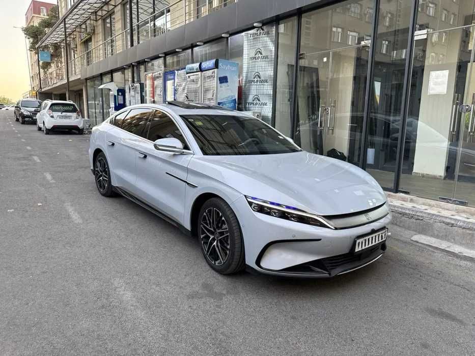 BYD HAN smart drive 605km