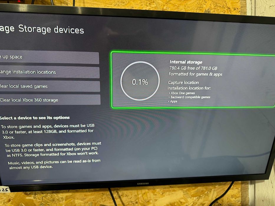 Конзола - Xbox One S / 780GB / X6