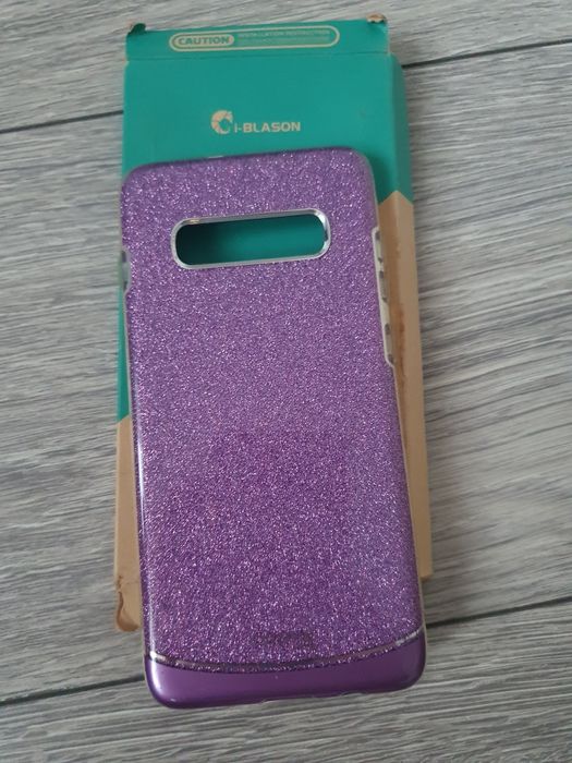 Husa Cosmo si folii S10+