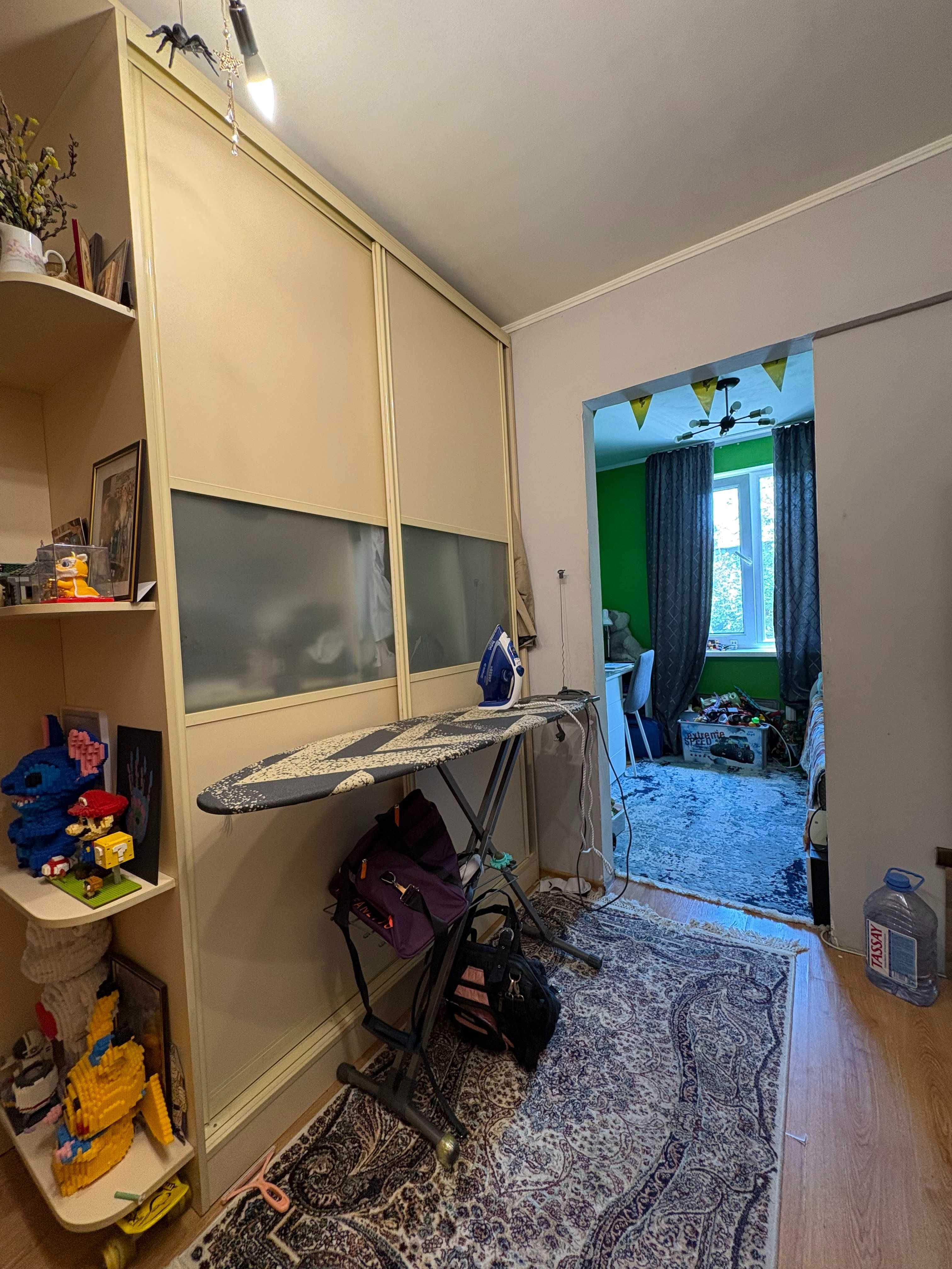Продаётся 2 ком квартира в мкр.12, Шаляпина - Берегового