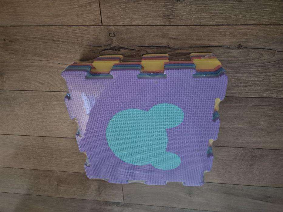 Covoraș puzzle pentru copii