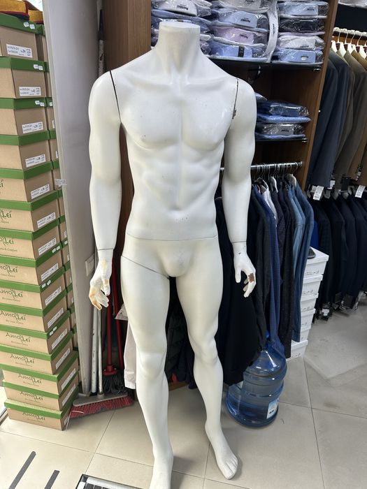 Мъжки манекен лукс