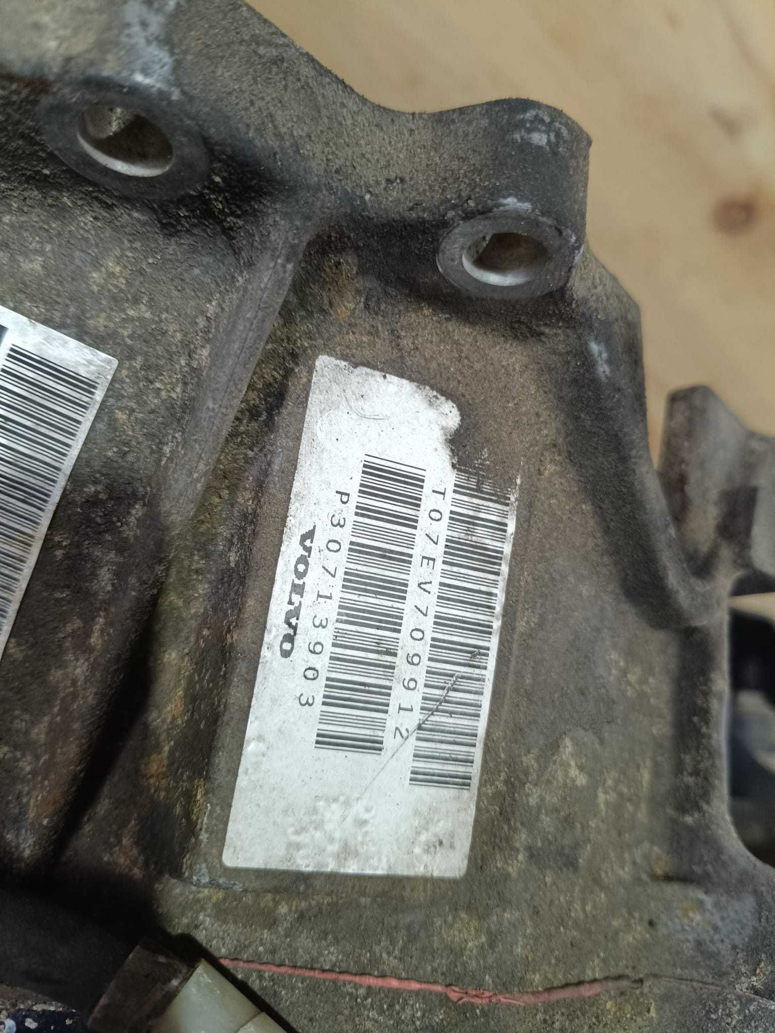 Cutie viteze automata 2.4D5 E4 Volvo S40 V50 AISIN 55 - 51SN 30713903