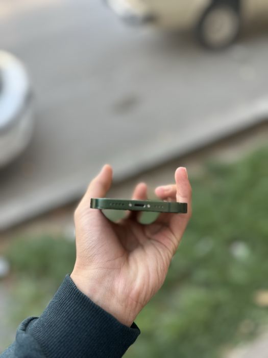 Iphone 13 green ideal