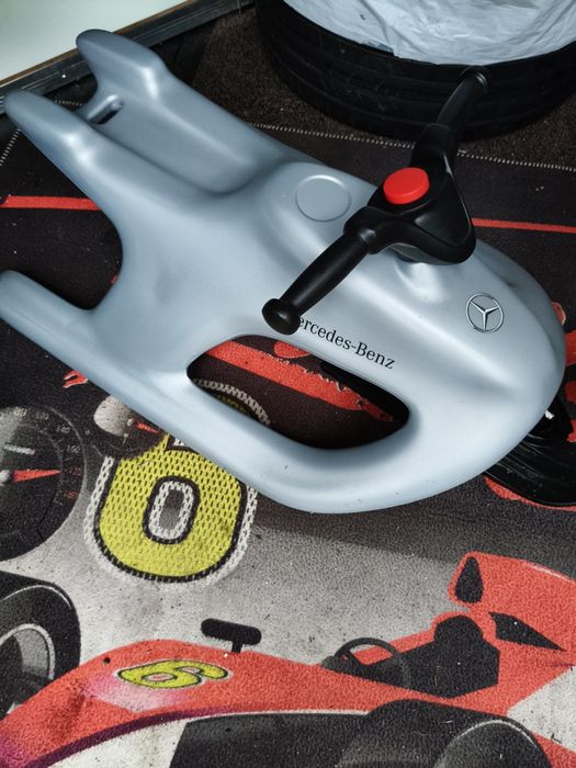 Sanie tip bob Mercedes