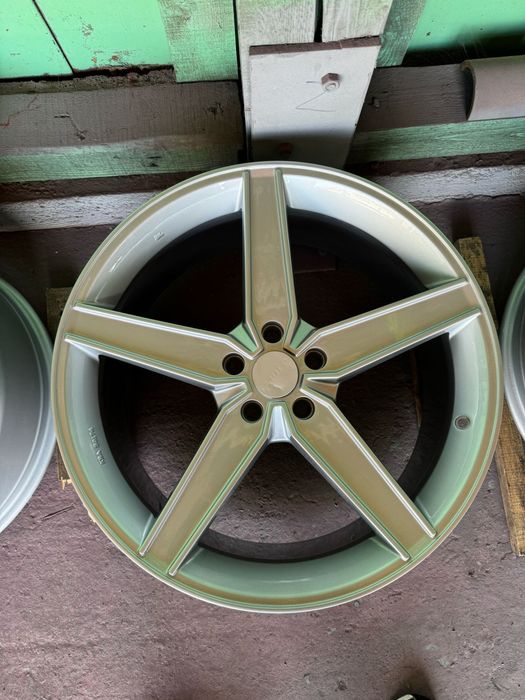 Jante Volkswagen / Audi / Seat 5x112 R20
