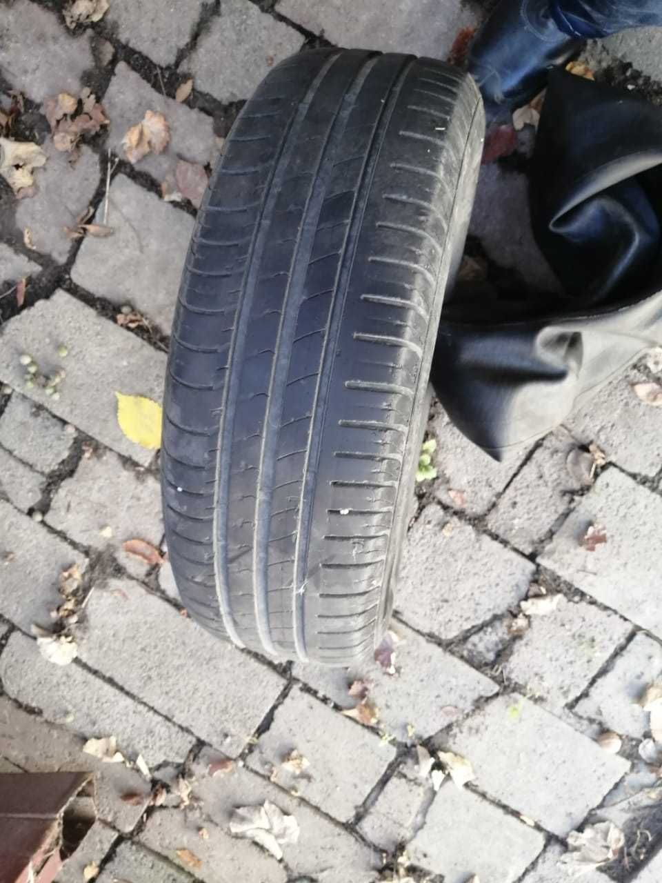 Две разные шины 195/65/15R Kinergi и Viaeel