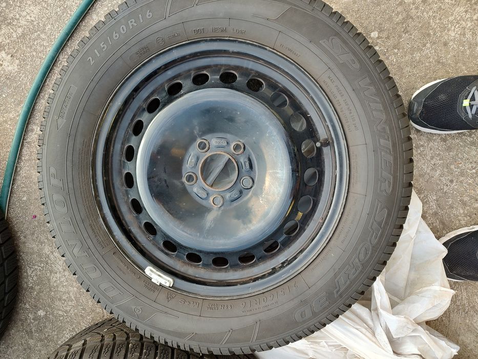 Roți auto 215/60R16 M+S