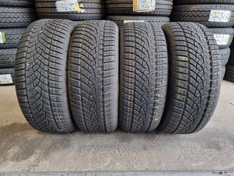 225/55/17 Goodyear 4piese