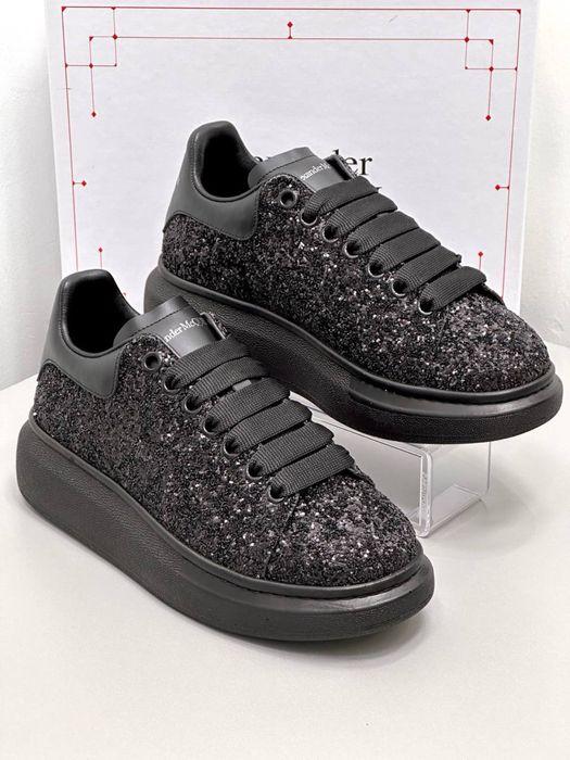 Alexander McQueen Dama