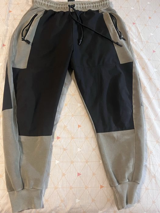 Рядък панталон на Luda