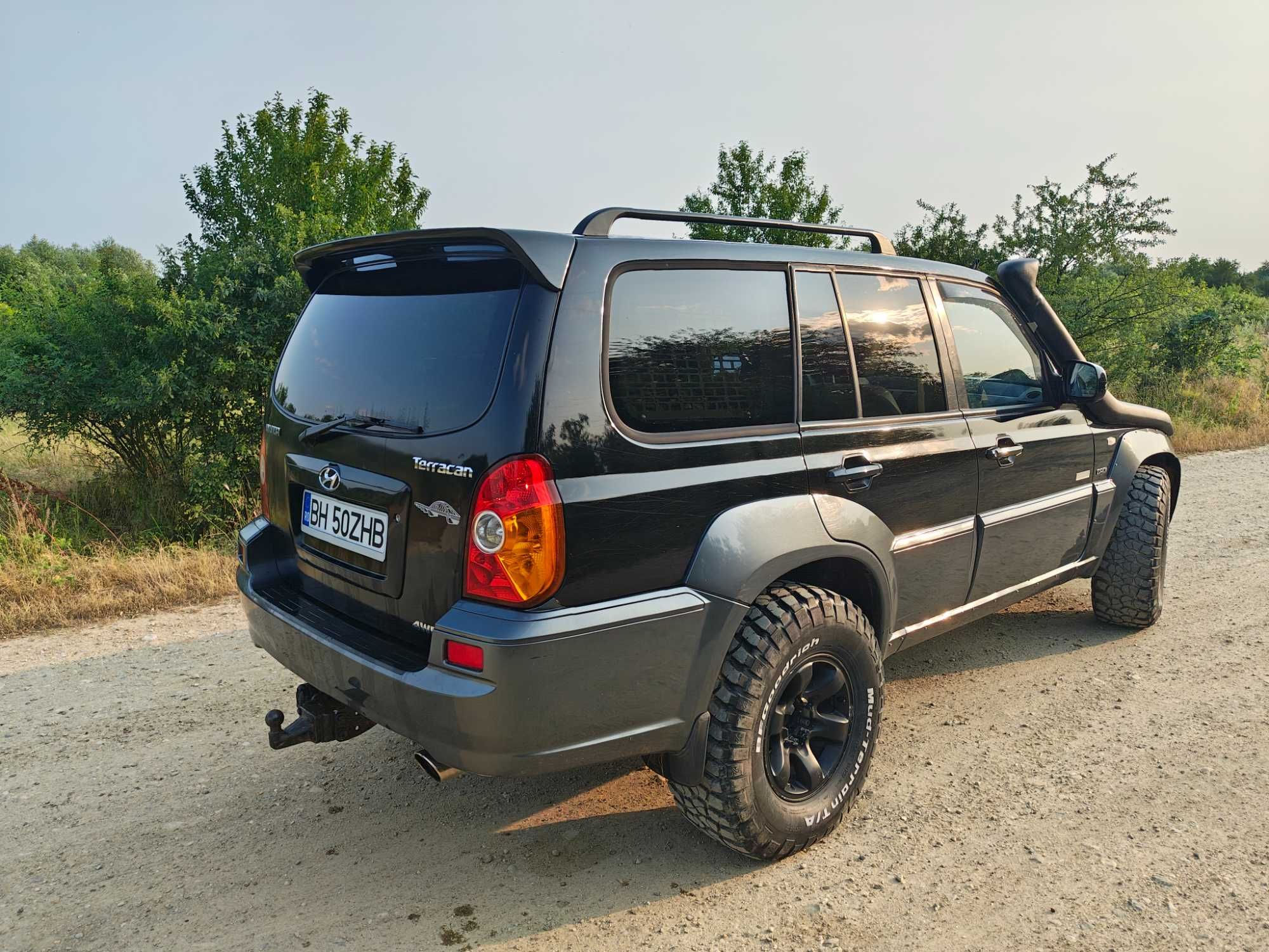 Vand Hyundai Terracan Edition overlander accept schimb cu moto