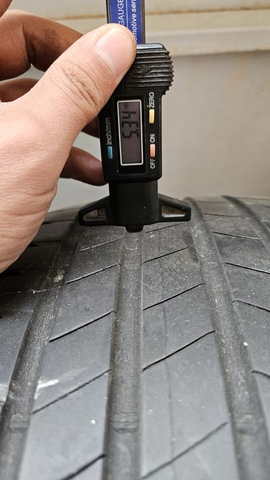 4бр гуми 215 45 17 бриджстоун