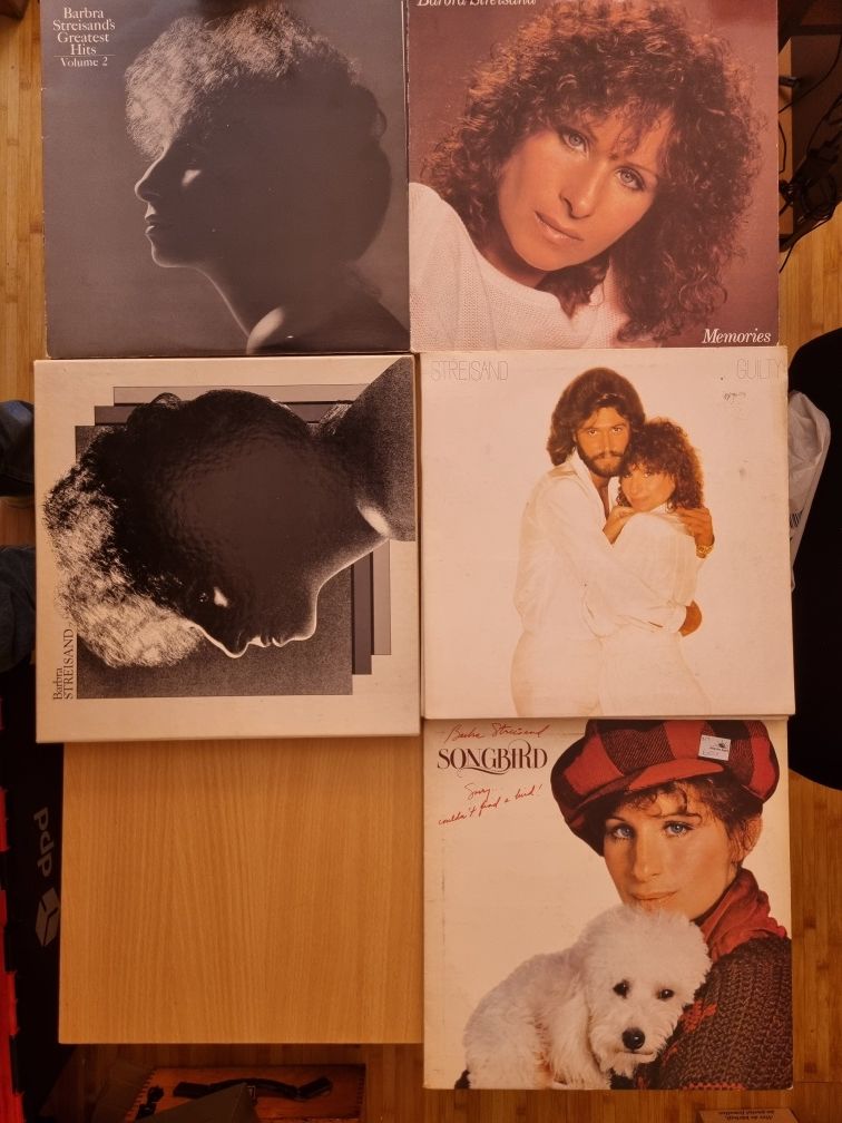 Discuri vinil ( Barbra Streisand,  Elvis Presley)