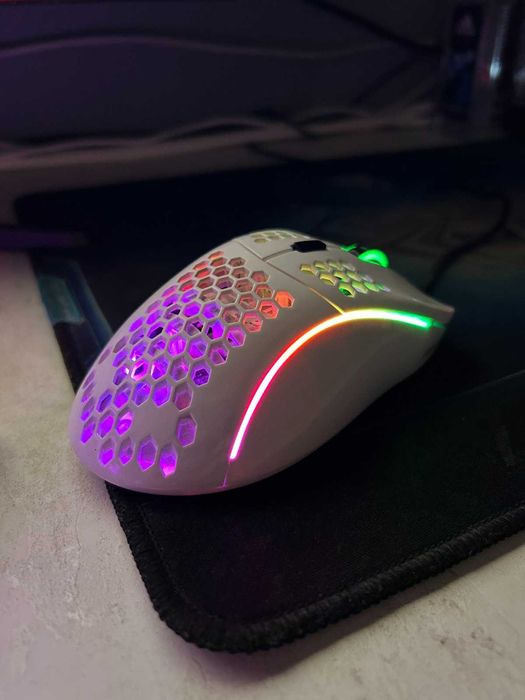 Продавам Gaming мишка и клавиатура
