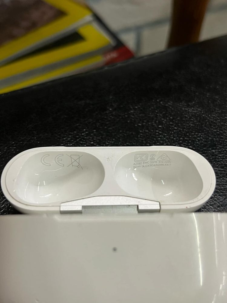 AirPods Pro (С MagSafe зарядно)
