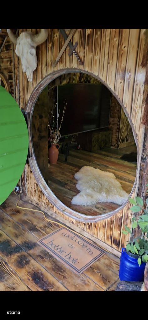 Vand casa cu ieșire directa la lac