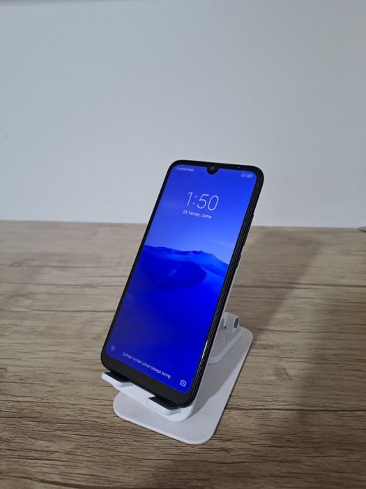 Redmi 7 sotiladi