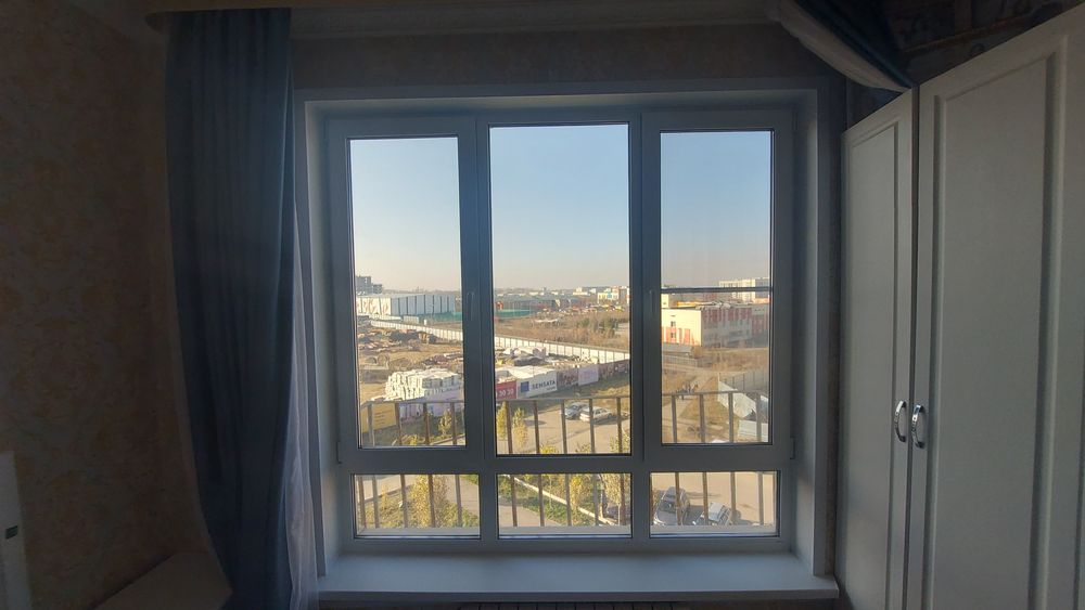 Продам пластиковое окно