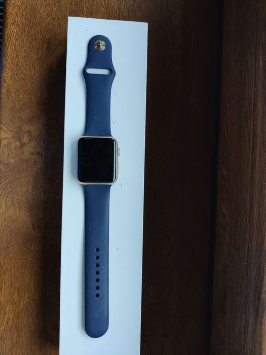 I Watch 42 mm gold