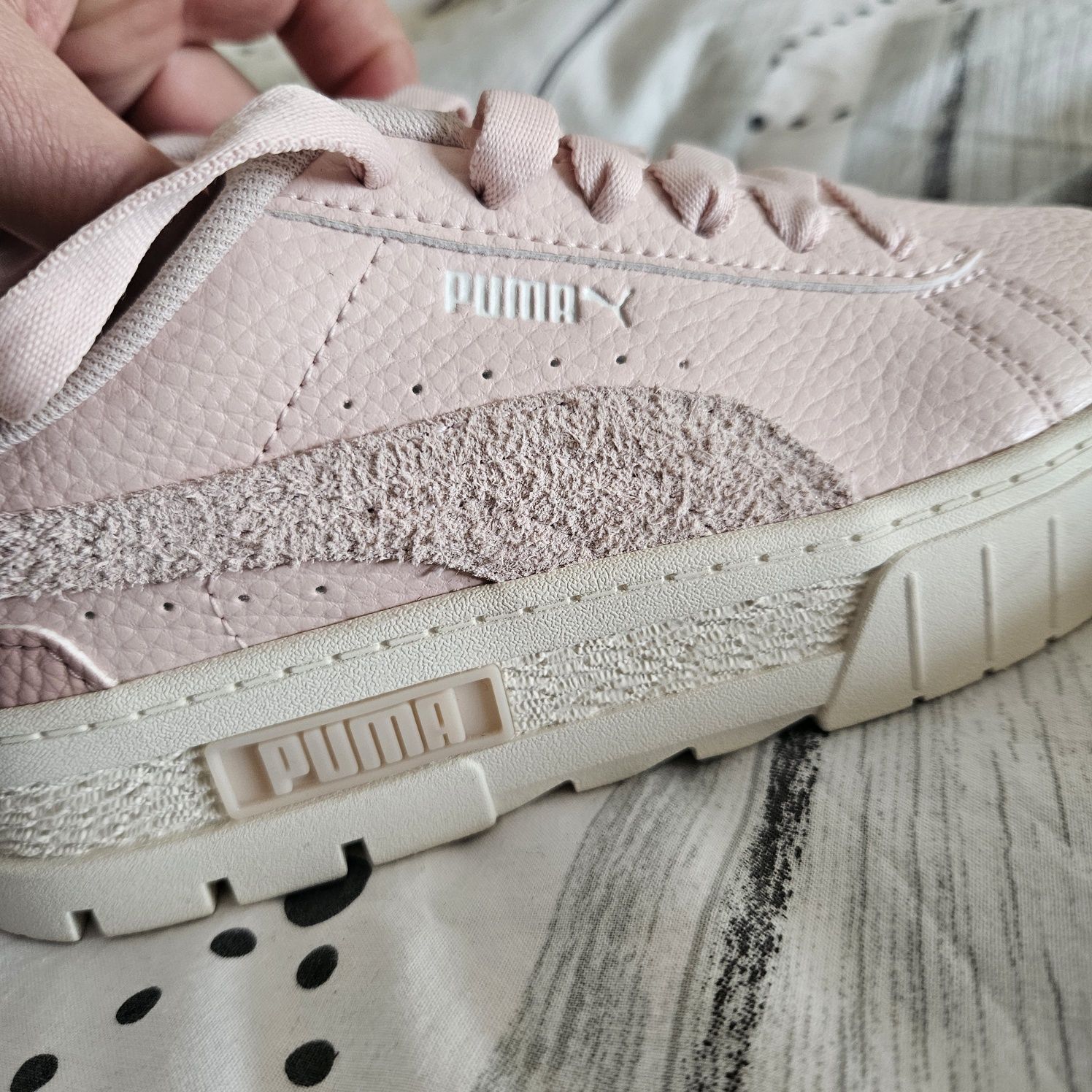 Adidasi Puma originali copii.nr 33.