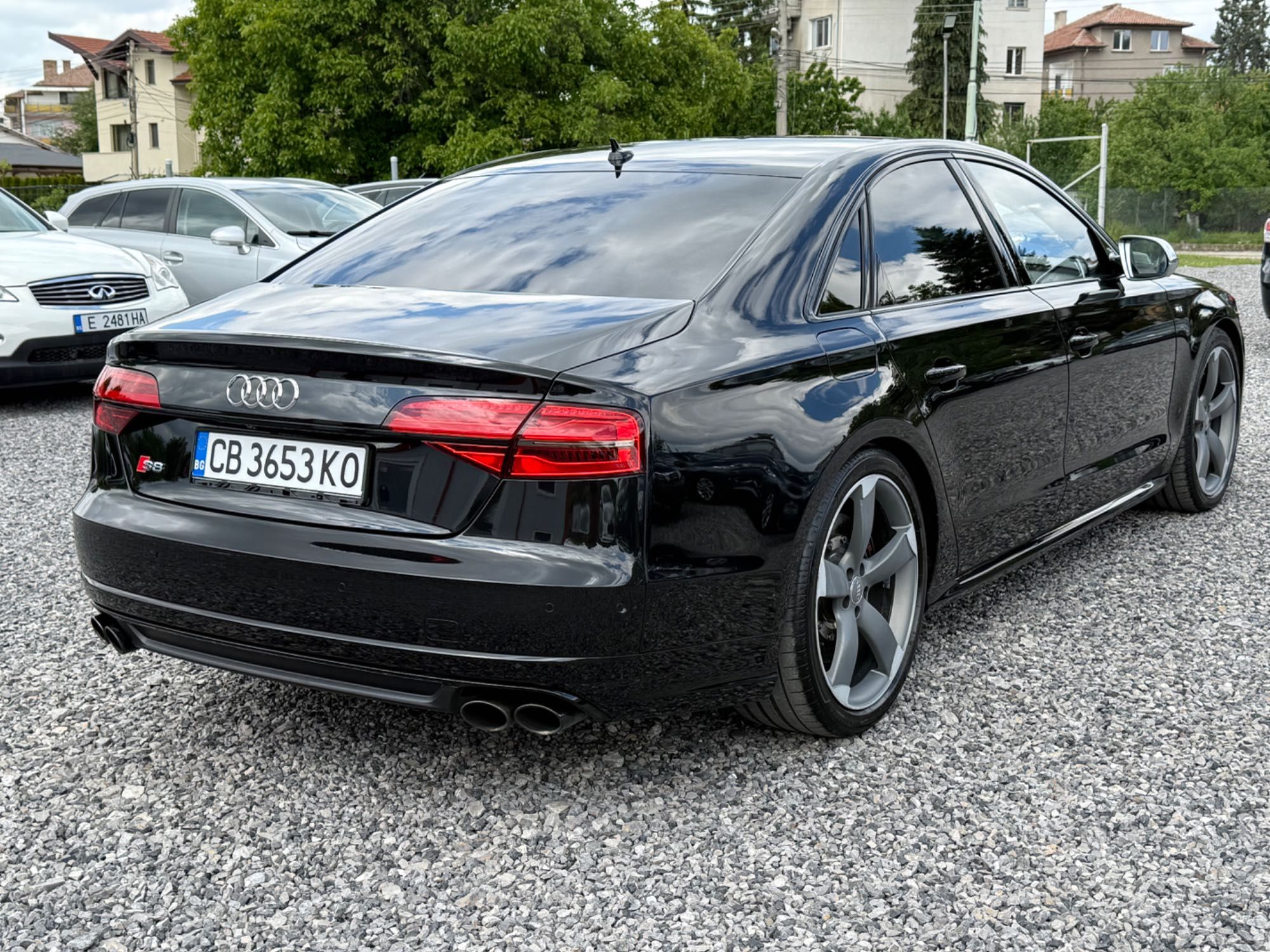 Audi S8 Facelift 2015г. 4.0 TFSI V8 (520 кс)quattro/Matrix