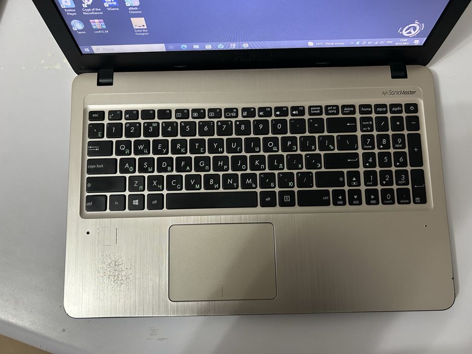 Ноутбук асус i3 7020