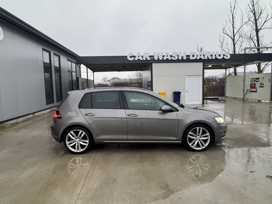 VW Golf 2014 Automat/bi xenon/navigatie/scaune incalzite/alcantara