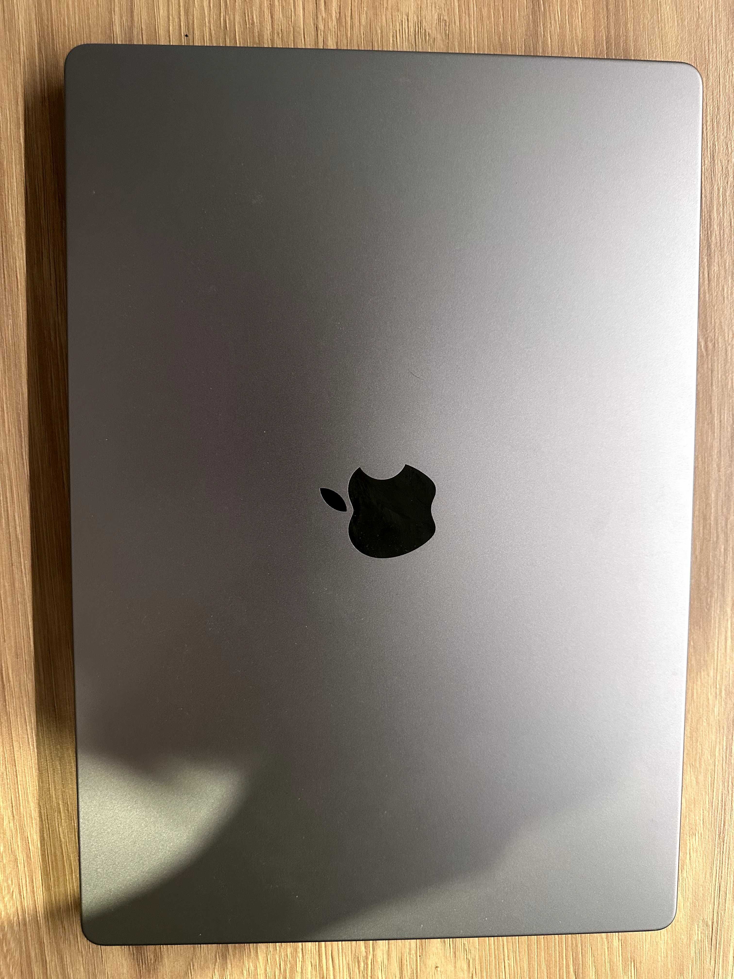 Macbook Pro 16 inch m2 pro (2023)