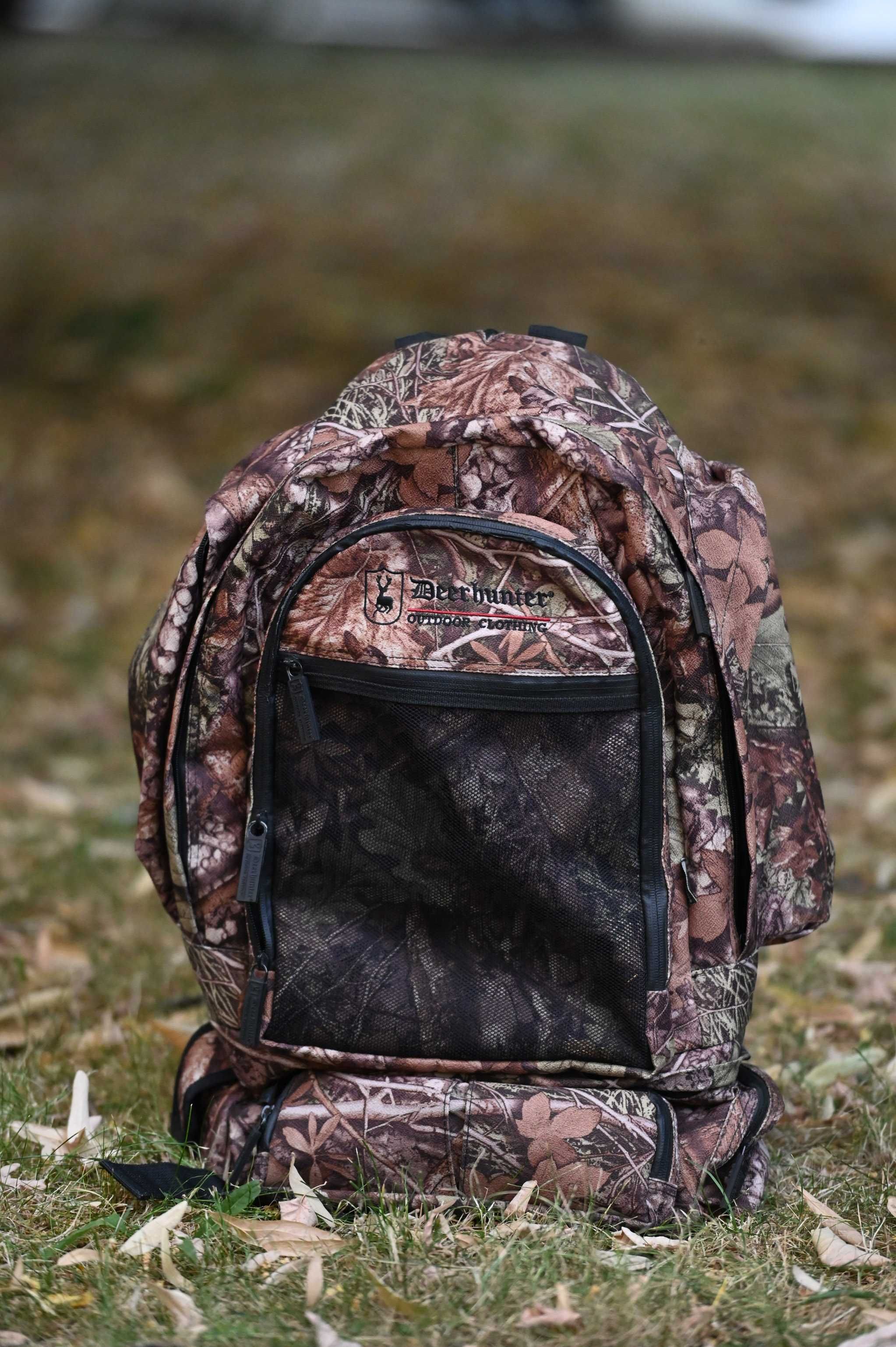 Раница "Deer Hunter" , в отлично състояние
