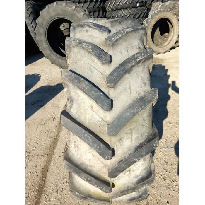 Cauciucuri 420/85R24, 16.9R24, și 16.9-24 marca Michelin.