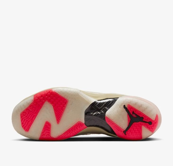 Jordan 37 PRM (оригинал) размер 10 usa(43.5)