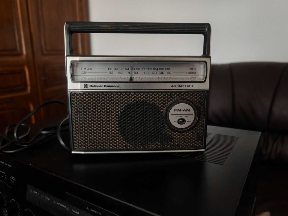 Vand, radio National Panasonic FM-AM