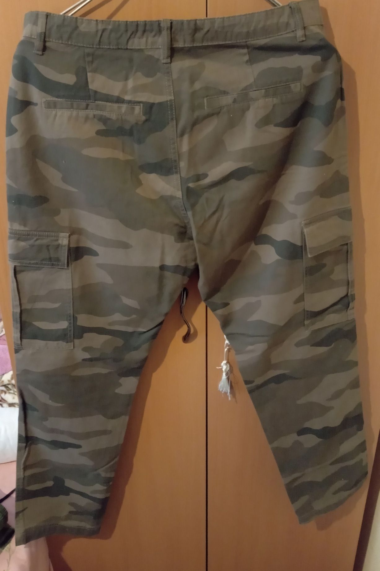 Pantaloni camuflaj bărbați/femei noi